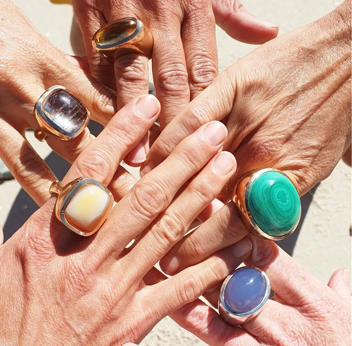 Philippa Green Jewellery Design Logo